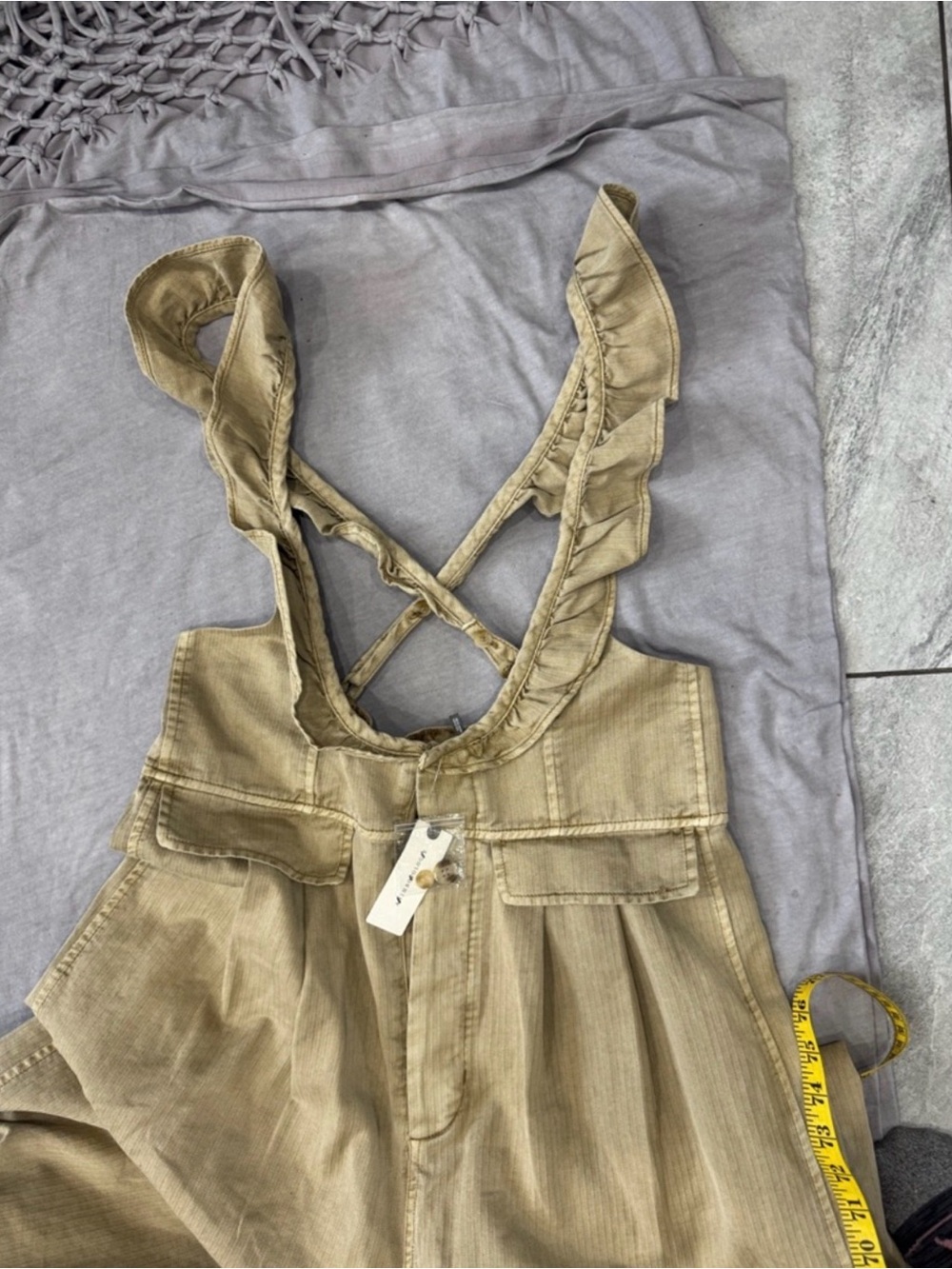 Anthropologie - Wide Leg Overalls Jumpsuit - size 14 (tiny hole) - Picture 3 of 7